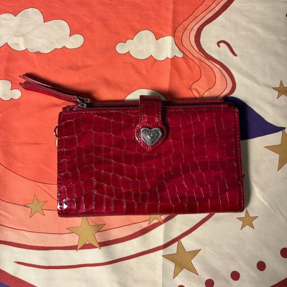 Brighton Red Croc Embossed Patent Leather Heart Bifold Wallet Zip Pocket Card
